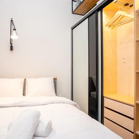 Kasprzaka 31a Free Garage By Perfect * Warsaw